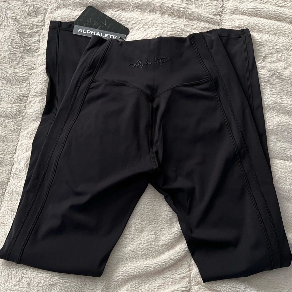 Alphalete pulse kinetic leggings